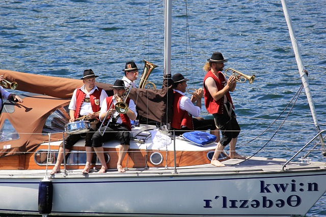 相信在不久 相信在不久